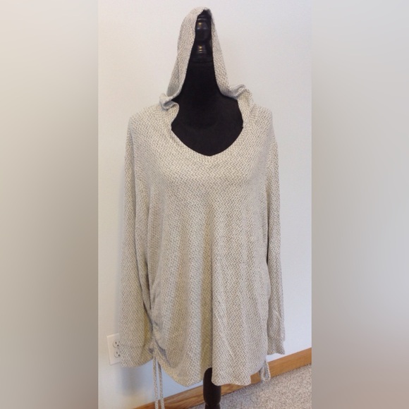 Comfy and cozy (lot #4) - Picture 3 of 7